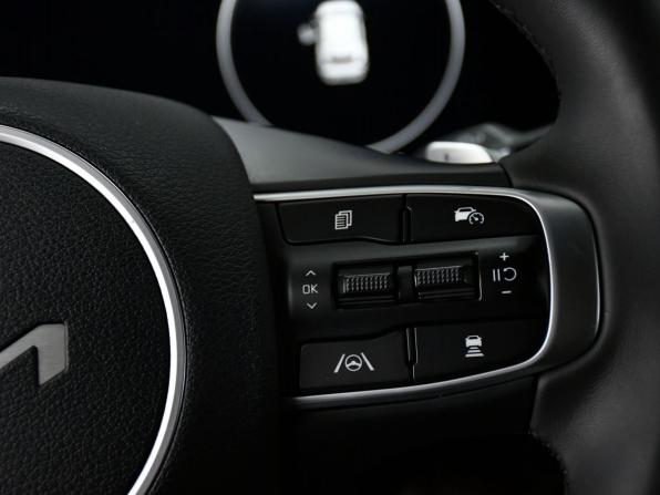 Kia Sportage V с пробегом 2022 года, цена 3 825 000 рублей, 88617 км, внедорожник, Автокод Объявления