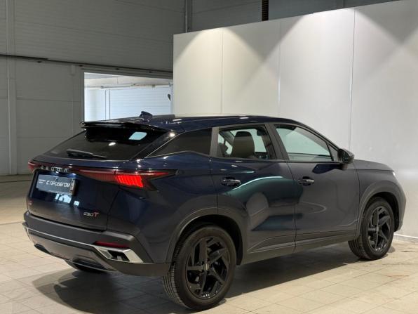 Omoda C5 I с пробегом 2023 года, цена 1 865 000 рублей, 49790 км, внедорожник, Автокод Объявления