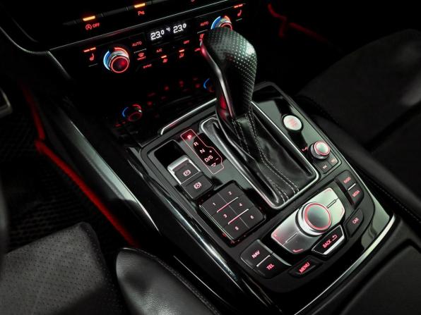 Audi A7 I (4G) Рестайлинг с пробегом 2016 года, цена 2 990 000 рублей, 138545 км, лифтбек, Автокод Объявления