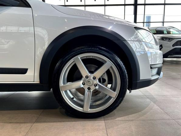 Skoda Octavia III (A7) с пробегом 2015 года, цена 1 620 000 рублей, 267500 км, универсал, Автокод Объявления