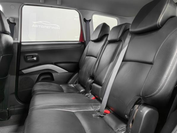 Mitsubishi Outlander II Рестайлинг с пробегом 2010 года, цена 1 220 000 рублей, 197111 км, внедорожник, Автокод Объявления