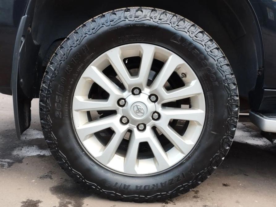 Toyota Land Cruiser Prado 150 Series Рестайлинг 1 Москва  - изображение 15