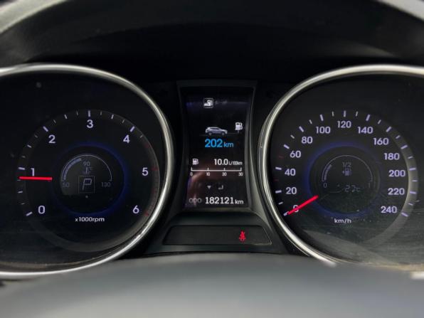 Hyundai Santa Fe III с пробегом 2012 года, цена 1 490 000 рублей, 182118 км, внедорожник, Автокод Объявления