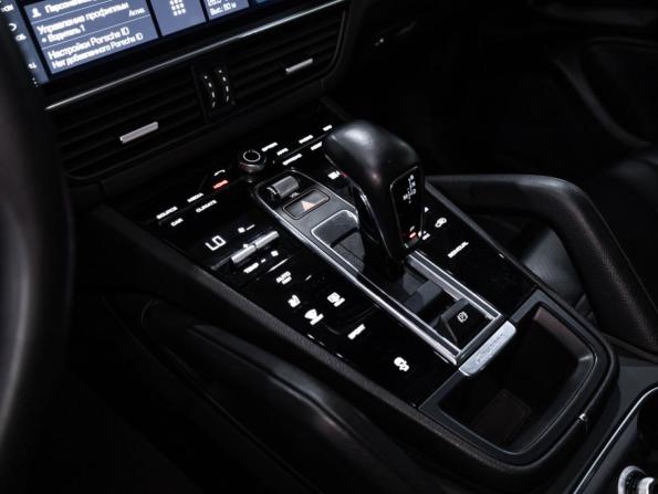 Porsche Cayenne III с пробегом 2020 года, цена 6 850 000 рублей, 110548 км, внедорожник, Автокод Объявления