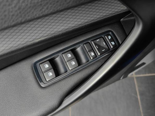 Lada (ВАЗ) Vesta I Рестайлинг (NG) с пробегом 2025 года, цена 1 299 000 рублей, 33657 км, седан, Автокод Объявления