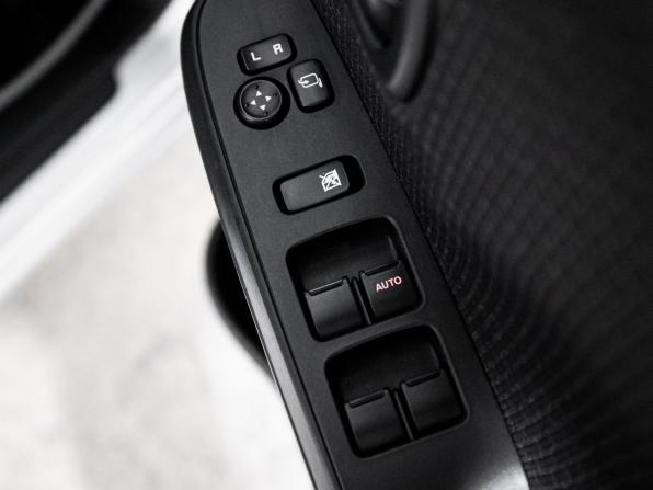 Suzuki Solio III с пробегом 2020 года, цена 925 500 рублей, 132773 км, микровэн, Автокод Объявления