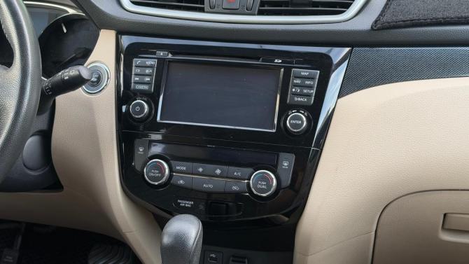 Nissan Rogue II с пробегом 2015 года, цена 1 575 000 рублей, 170195 км, внедорожник, Автокод Объявления