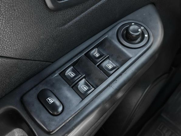 Renault Kaptur I с пробегом 2018 года, цена 1 132 000 рублей, 128968 км, внедорожник, Автокод Объявления
