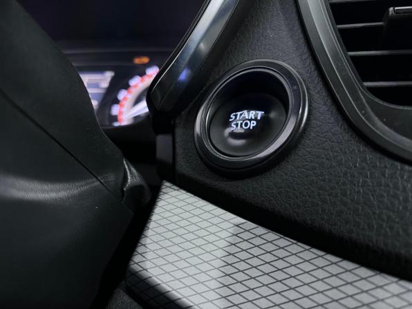 Lada (ВАЗ) Vesta I Рестайлинг (NG) с пробегом 2024 года, цена 1 270 000 рублей, 13500 км, седан, Автокод Объявления