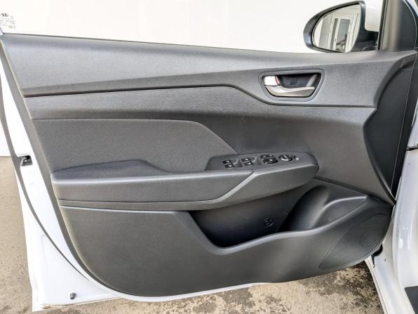 Hyundai Solaris II Рестайлинг с пробегом 2022 года, цена 1 665 000 рублей, 72478 км, седан, Автокод Объявления