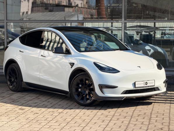 Tesla Model Y I с пробегом 2021 года, цена 4 450 000 рублей, 46272 км, внедорожник, Автокод Объявления