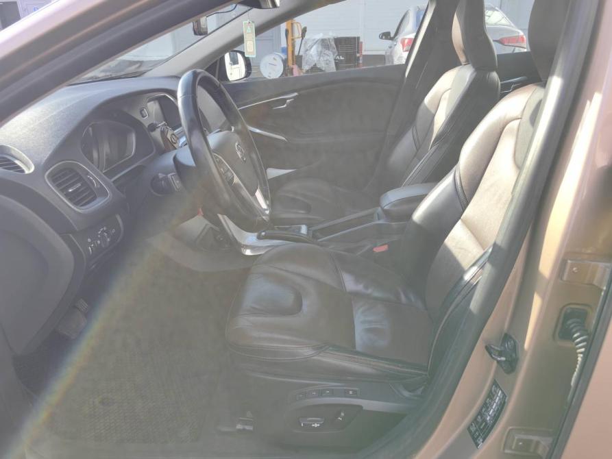 Volvo V40 II Москва  - изображение 11