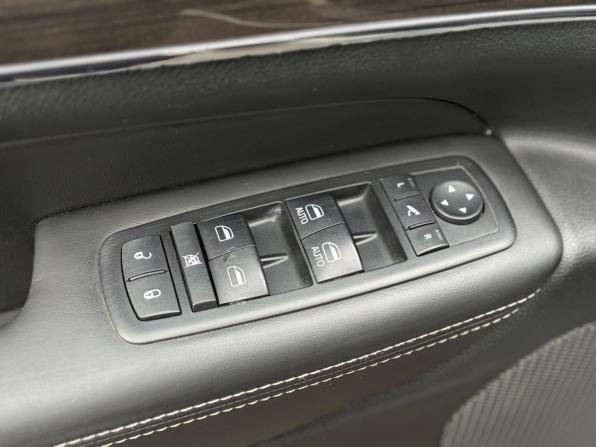 Jeep Grand Cherokee IV (WK2) Рестайлинг с пробегом 2014 года, цена 1 900 000 рублей, 436000 км, внедорожник, Автокод Объявления