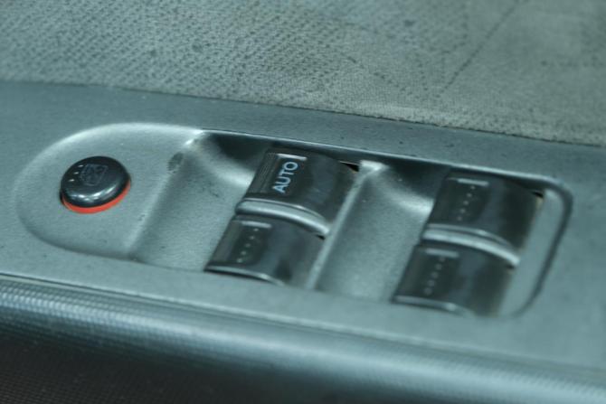 Honda Fit I с пробегом 2005 года, цена 249 000 рублей, 245000 км, хэтчбек, Автокод Объявления