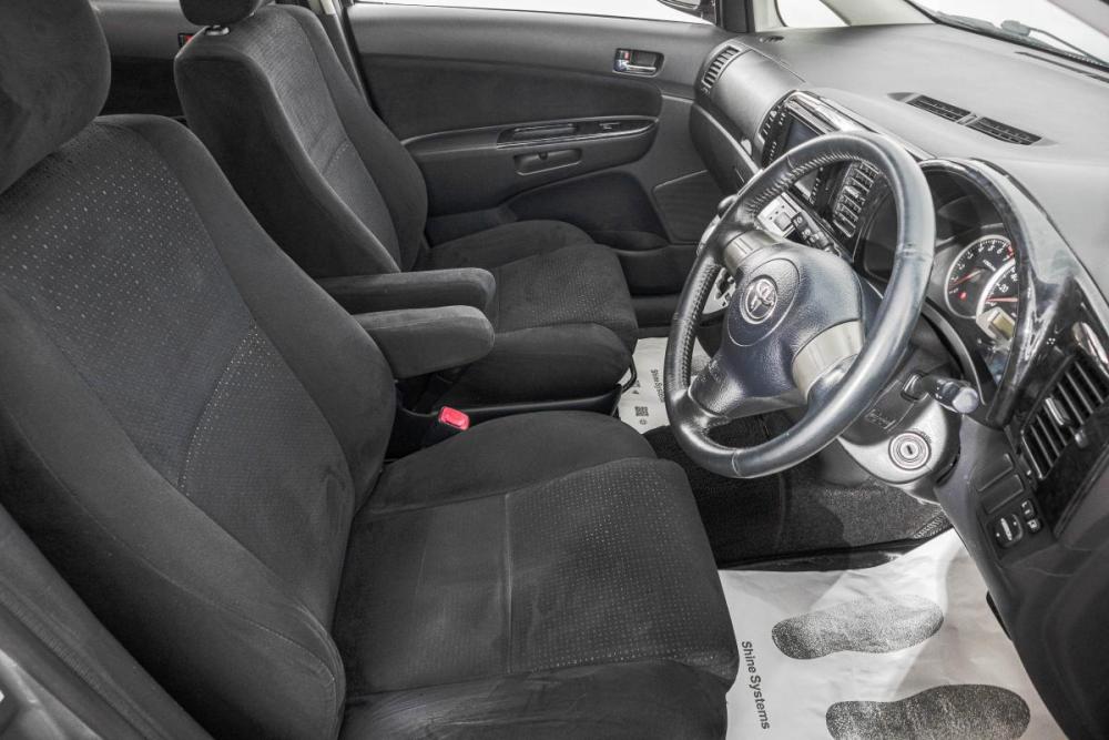 Toyota Wish I Рестайлинг Барнаул  - изображение 9