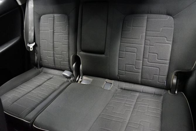 Kia Venga I с пробегом 2012 года, цена 980 000 рублей, 276932 км, минивэн, Автокод Объявления
