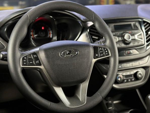 Lada (ВАЗ) Vesta I с пробегом 2018 года, цена 979 000 рублей, 50653 км, универсал, Автокод Объявления