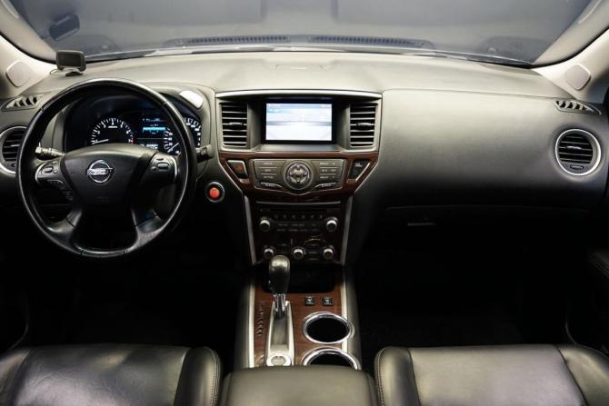 Nissan Pathfinder IV с пробегом 2015 года, цена 1 740 000 рублей, 151800 км, внедорожник, Автокод Объявления