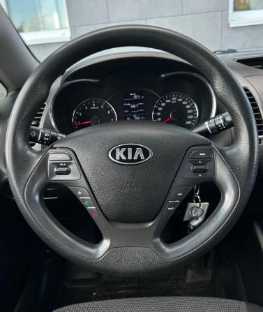Kia Cerato III Рестайлинг (Classic) с пробегом 2017 года, цена 1 260 000 рублей, 156610 км, седан, Автокод Объявления
