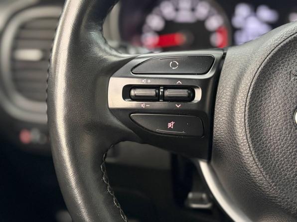 Kia Rio IV с пробегом 2019 года, цена 1 295 000 рублей, 100844 км, седан, Автокод Объявления