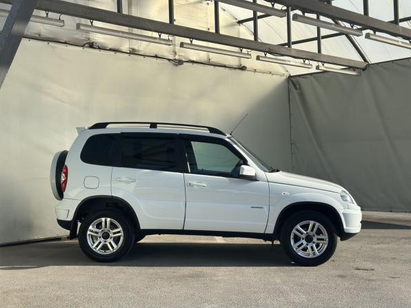 Chevrolet Niva I Рестайлинг с пробегом 2013 года, цена 620 000 рублей, 141619 км, внедорожник, Автокод Объявления