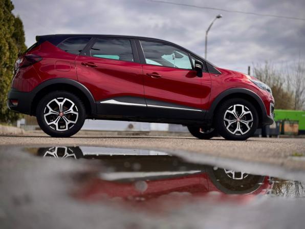 Renault Kaptur I с пробегом 2018 года, цена 1 300 000 рублей, 100596 км, внедорожник, Автокод Объявления