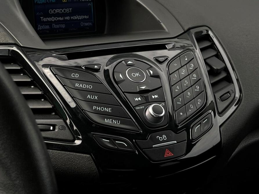 Ford Fiesta Mk6 Рестайлинг Санкт-Петербург  - изображение 16