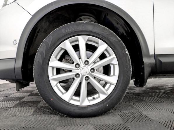 Nissan Qashqai II с пробегом 2018 года, цена 1 800 000 рублей, 82500 км, внедорожник, Автокод Объявления