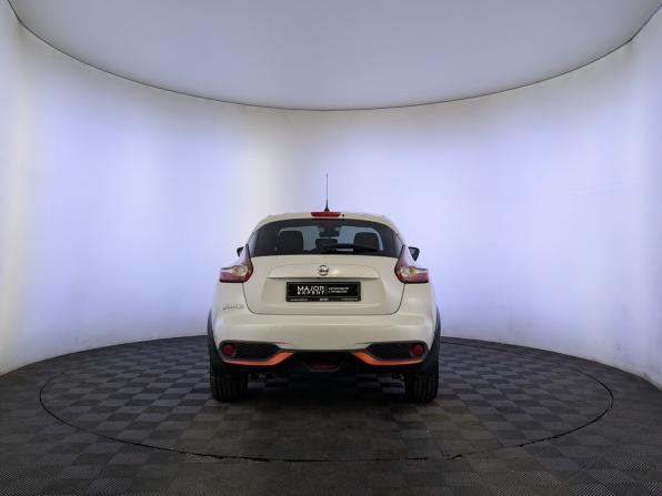 Nissan Juke I Рестайлинг с пробегом 2018 года, цена 1 300 000 рублей, 192377 км, внедорожник, Автокод Объявления