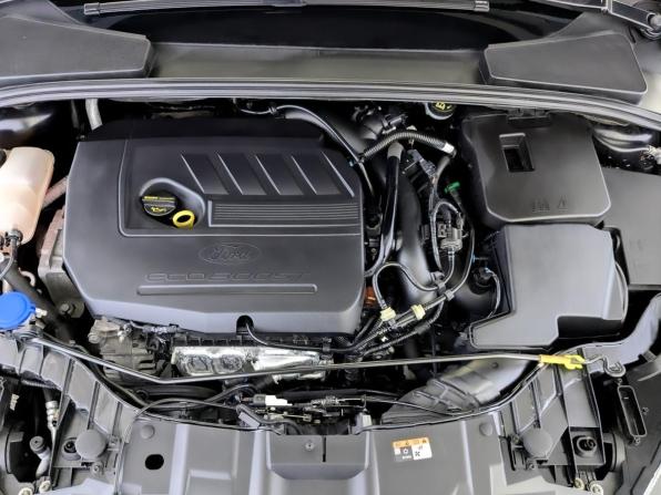 Ford Focus III Рестайлинг с пробегом 2017 года, цена 1 300 000 рублей, 77240 км, седан, Автокод Объявления