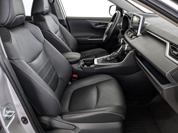 Toyota RAV4 V (XA50) с пробегом 2022 года, цена 3 500 000 рублей, 70149 км, внедорожник, Автокод Объявления