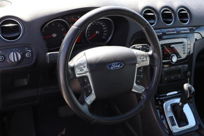 Ford Galaxy II Рестайлинг с пробегом 2011 года, цена 1 049 000 рублей, 184000 км, минивэн, Автокод Объявления