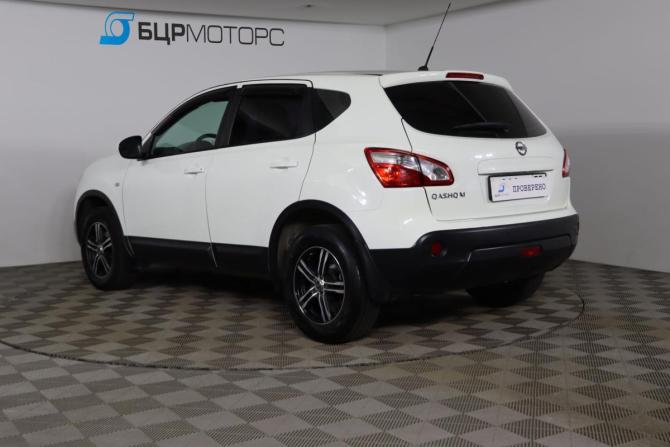 Nissan Qashqai I с пробегом 2010 года, цена 949 990 рублей, 127951 км, внедорожник, Автокод Объявления