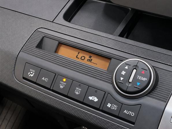 Honda Freed I Рестайлинг с пробегом 2014 года, цена 1 099 000 рублей, 136000 км, компактвэн, Автокод Объявления