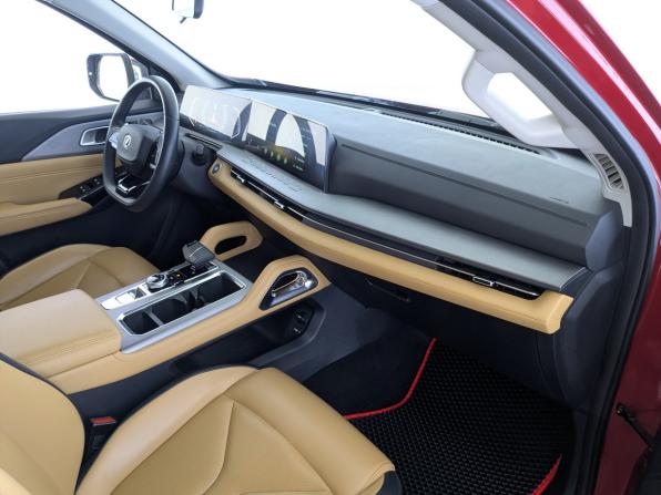 Changan Hunter Plus с пробегом 2023 года, цена 2 590 000 рублей, 45440 км, offers.body_type.unknown, Автокод Объявления