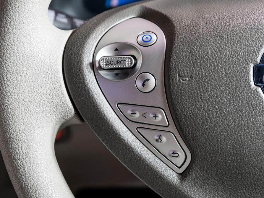 Nissan Leaf I (ZE0/AZE0) Чита  - изображение 9