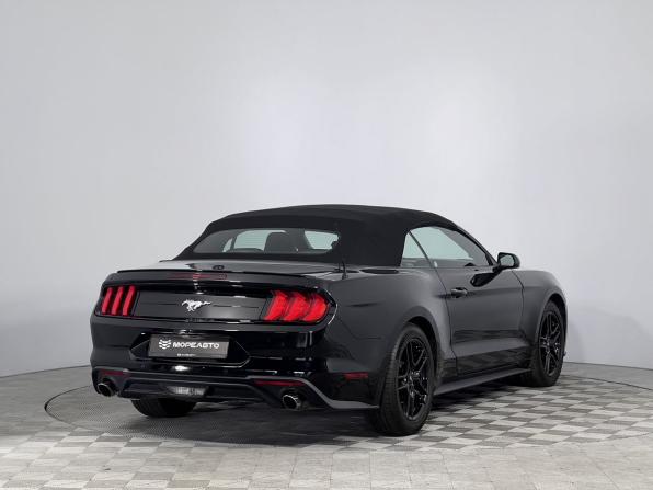 Ford Mustang VI Рестайлинг с пробегом 2021 года, цена 3 060 000 рублей, 82179 км, кабриолет, Автокод Объявления