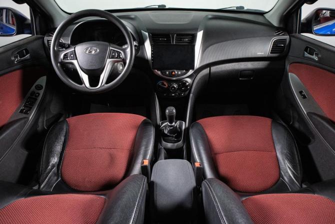 Hyundai Solaris I с пробегом 2011 года, цена 689 000 рублей, 230000 км, хэтчбек, Автокод Объявления
