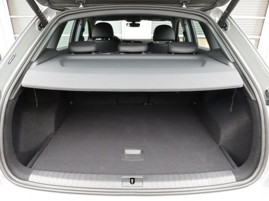 Audi Q3 II (F3) Санкт-Петербург  - изображение 26
