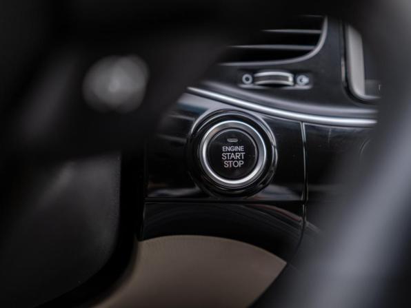 Kia Optima III Рестайлинг с пробегом 2015 года, цена 1 399 000 рублей, 174891 км, седан, Автокод Объявления