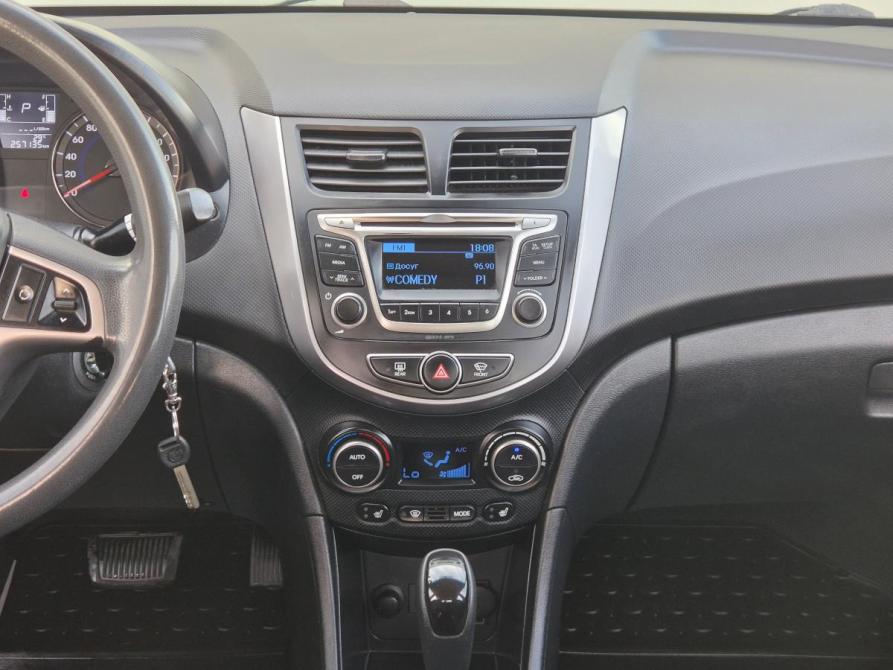 Hyundai Solaris I Рестайлинг Екатеринбург  - изображение 10