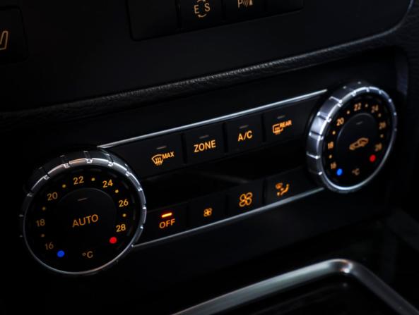 Mercedes-Benz GLK-Класс I (X204) Рестайлинг с пробегом 2013 года, цена 1 745 000 рублей, 171077 км, внедорожник, Автокод Объявления