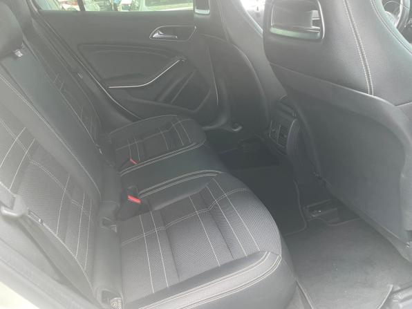 Mercedes-Benz GLA I (X156) с пробегом 2016 года, цена 2 184 900 рублей, 90228 км, внедорожник, Автокод Объявления