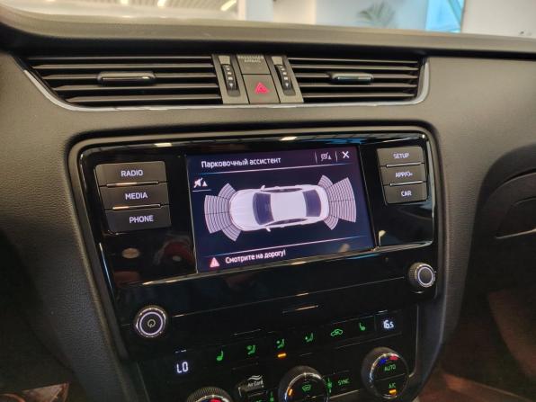 Skoda Octavia III (A7) Рестайлинг с пробегом 2018 года, цена 1 875 000 рублей, 71032 км, лифтбек, Автокод Объявления
