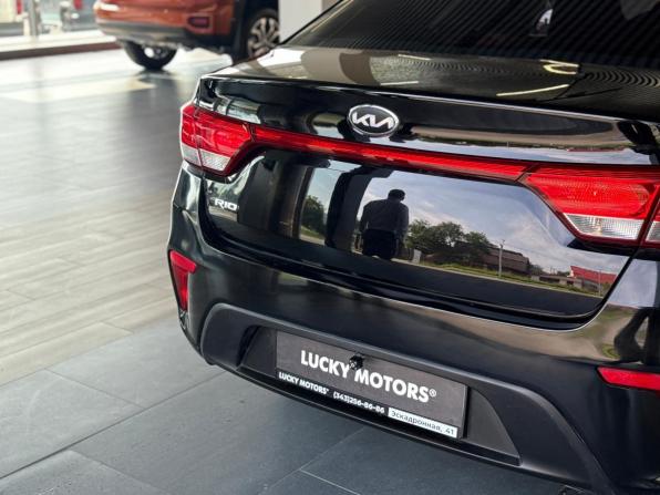 Kia Rio IV с пробегом 2017 года, цена 645 000 рублей, 454585 км, седан, Автокод Объявления