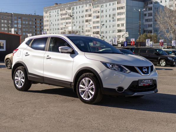 Nissan Qashqai II с пробегом 2016 года, цена 1 799 000 рублей, 141090 км, внедорожник, Автокод Объявления