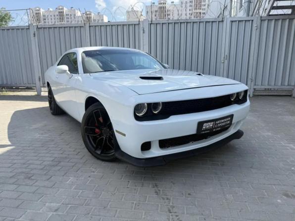 Dodge Challenger III Рестайлинг 2 с пробегом 2017 года, цена 2 850 000 рублей, 64748 км, купе, Автокод Объявления