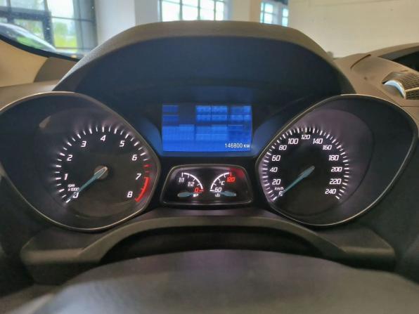 Ford Kuga II Рестайлинг с пробегом 2016 года, цена 1 499 000 рублей, 146780 км, внедорожник, Автокод Объявления