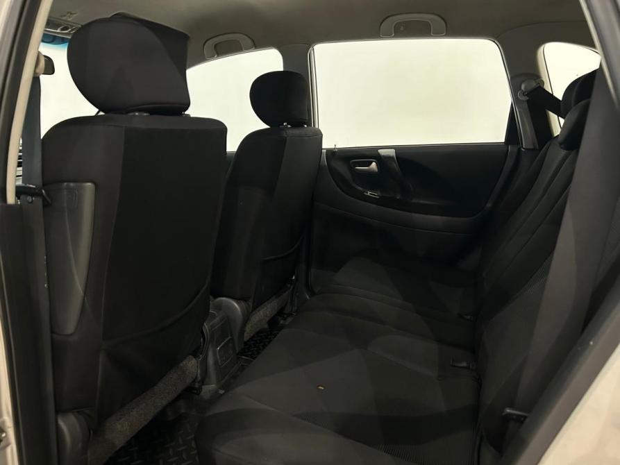 Suzuki Liana I Рестайлинг Санкт-Петербург  - изображение 13
