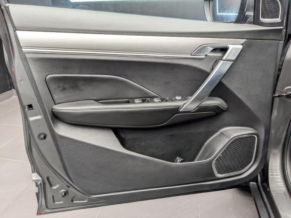 Geely Coolray I с пробегом 2023 года, цена 1 640 000 рублей, 94697 км, внедорожник, Автокод Объявления